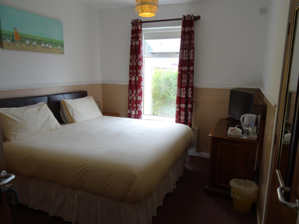 Bryn Mor Beach Hotel Llandwrog Exterior photo